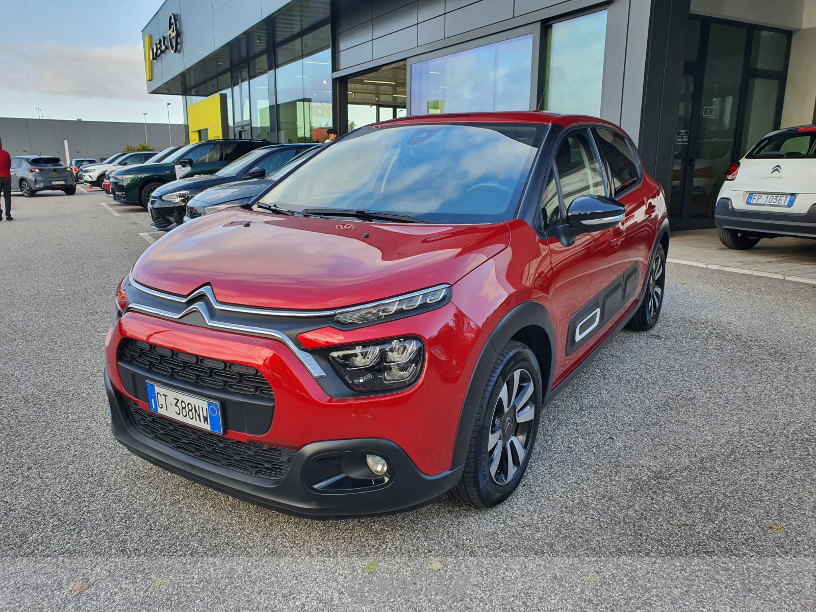 UNICAR Citroen C3