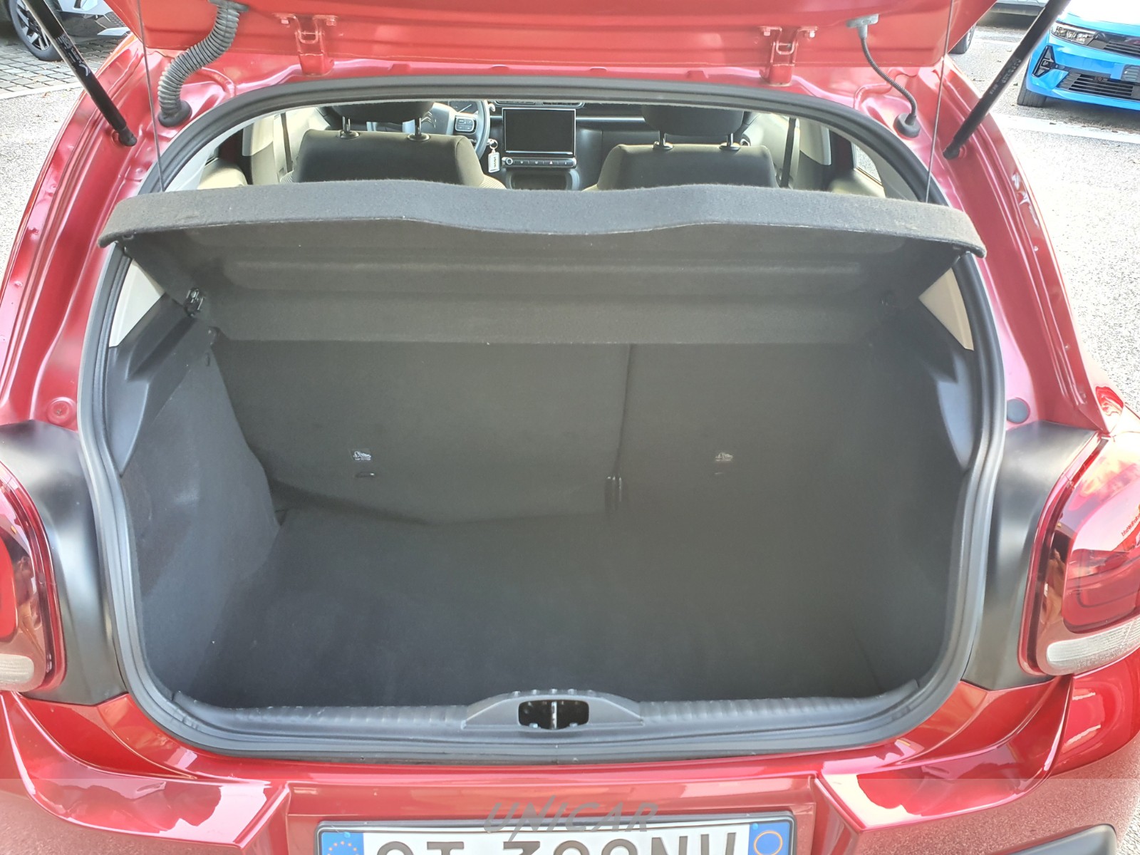 UNICAR Citroen C3