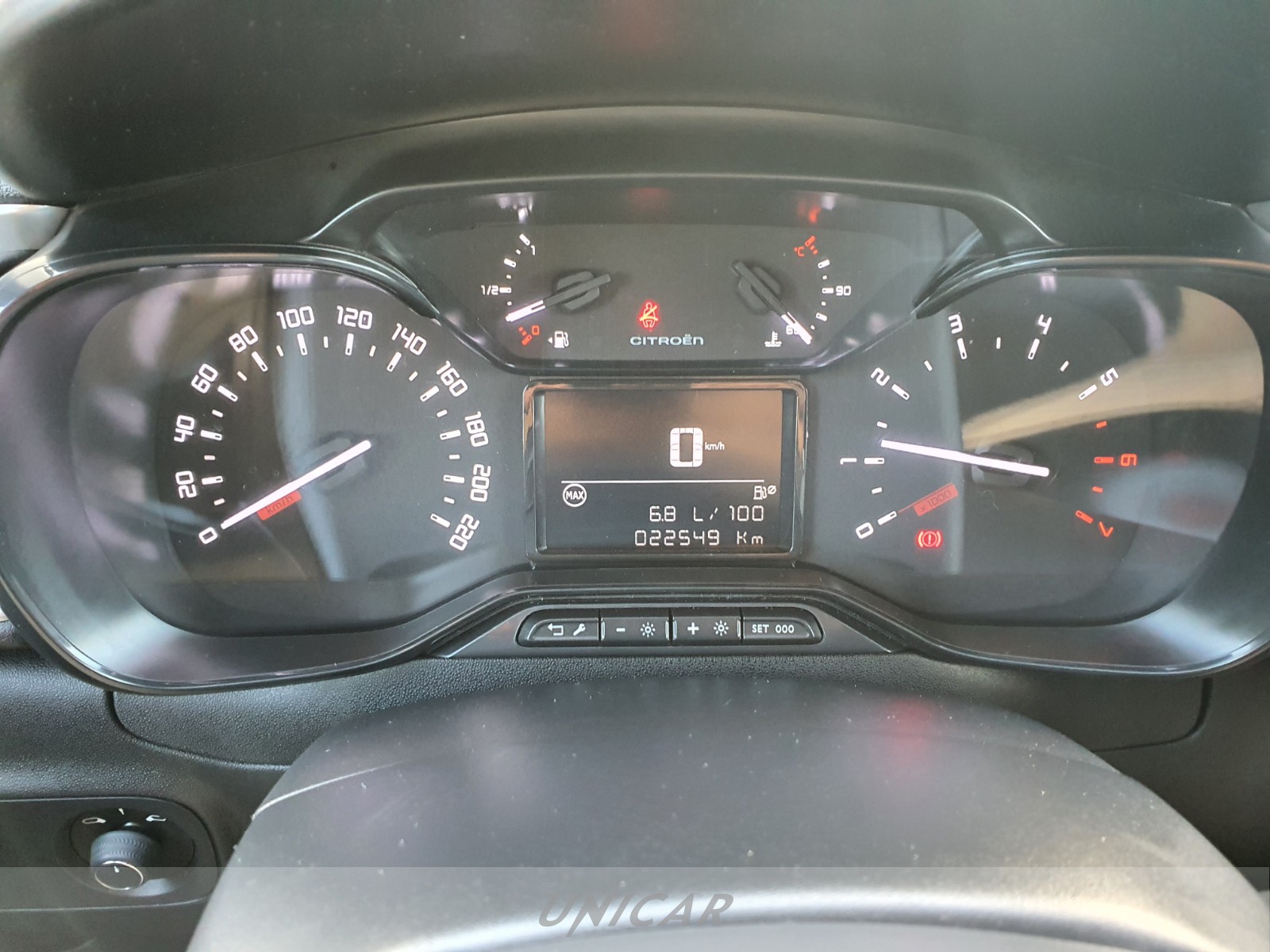 UNICAR Citroen C3