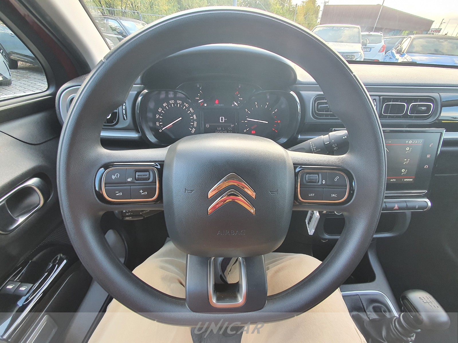 UNICAR Citroen C3
