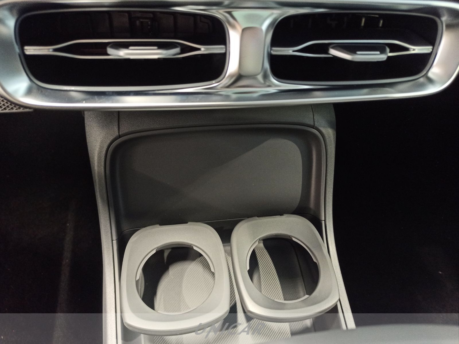 UNICAR Leapmotor B10