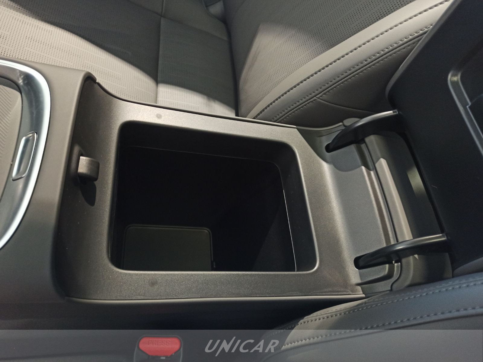 UNICAR Leapmotor B10