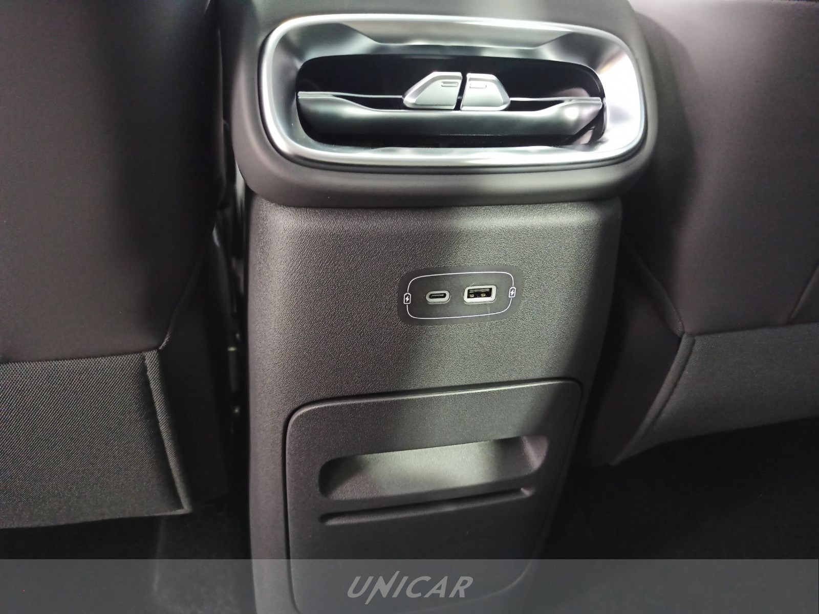 UNICAR Leapmotor B10