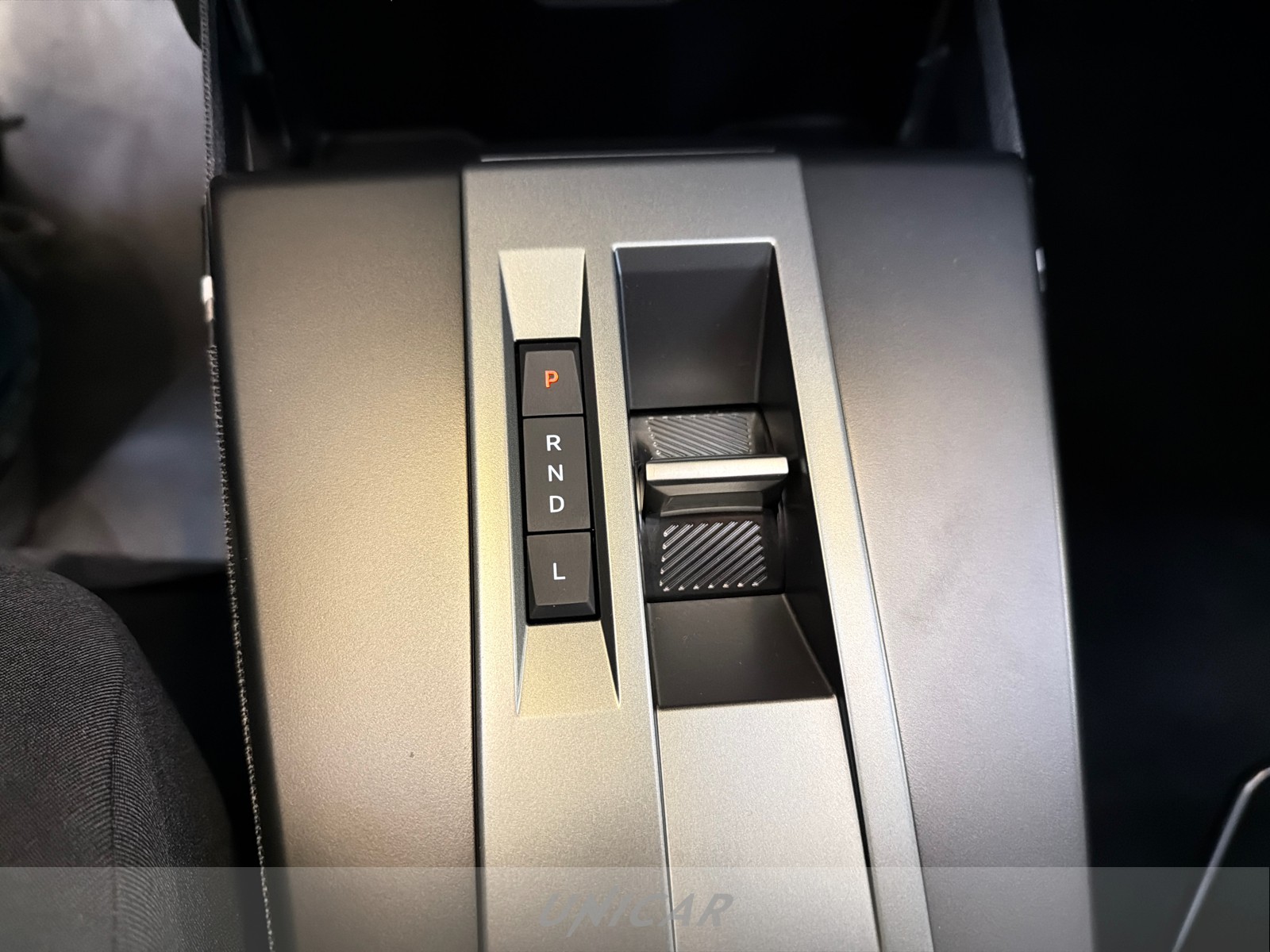 UNICAR Opel Frontera