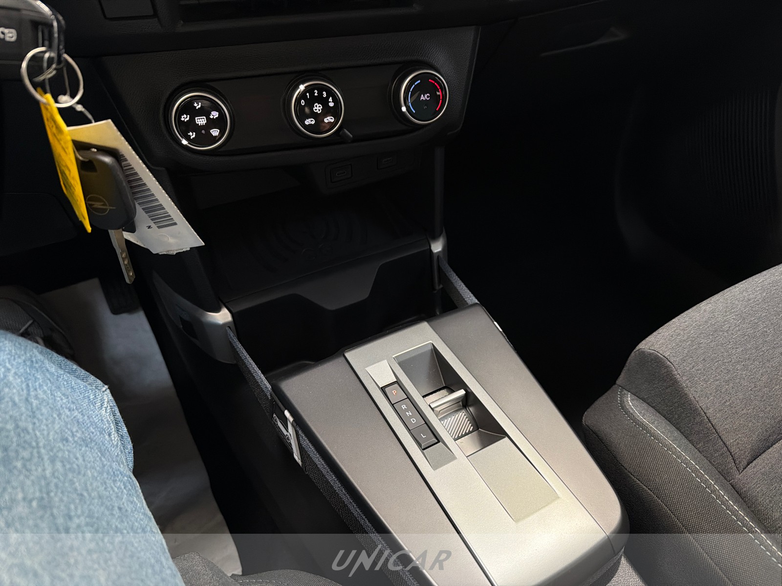 UNICAR Opel Frontera