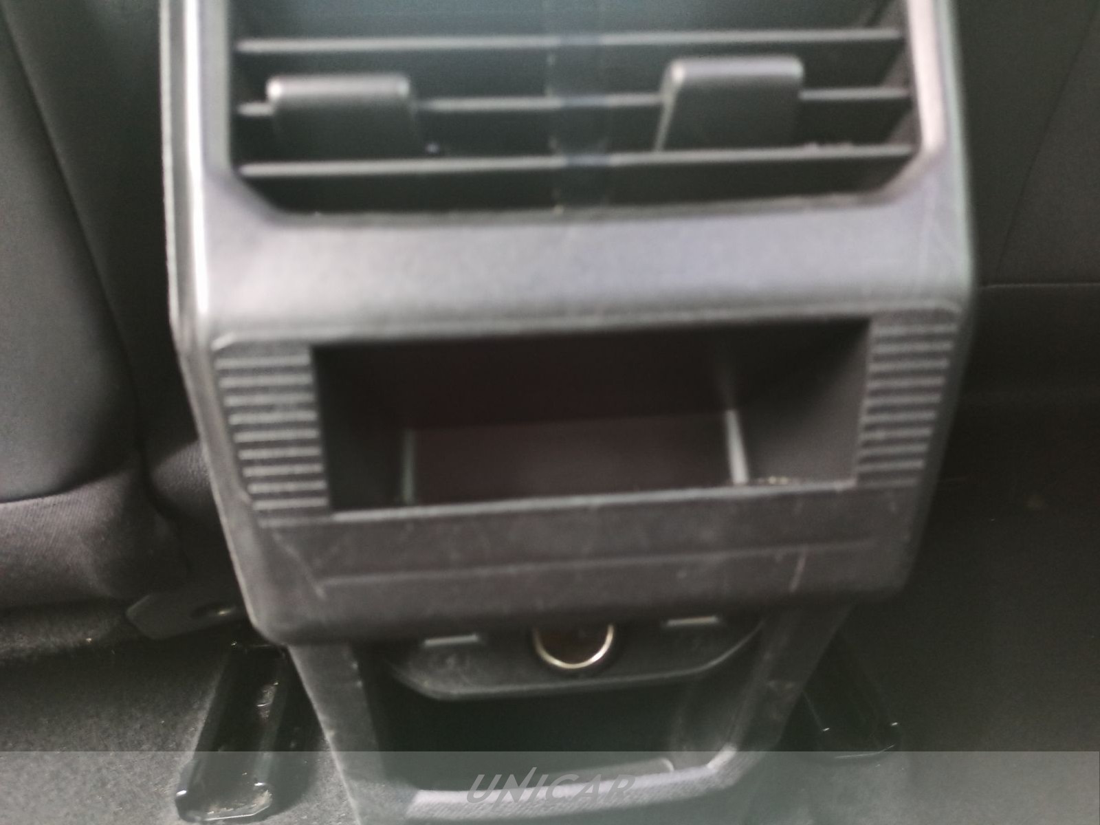 UNICAR Opel Grandland