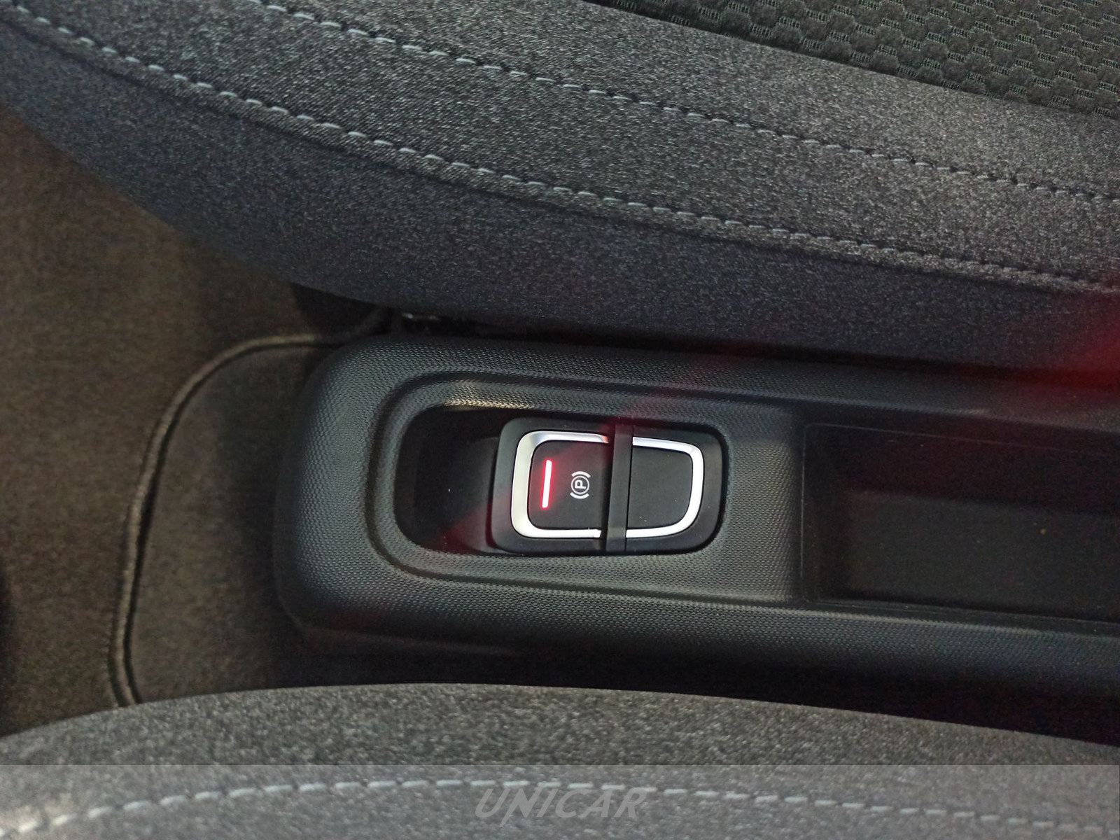 UNICAR Leapmotor T03