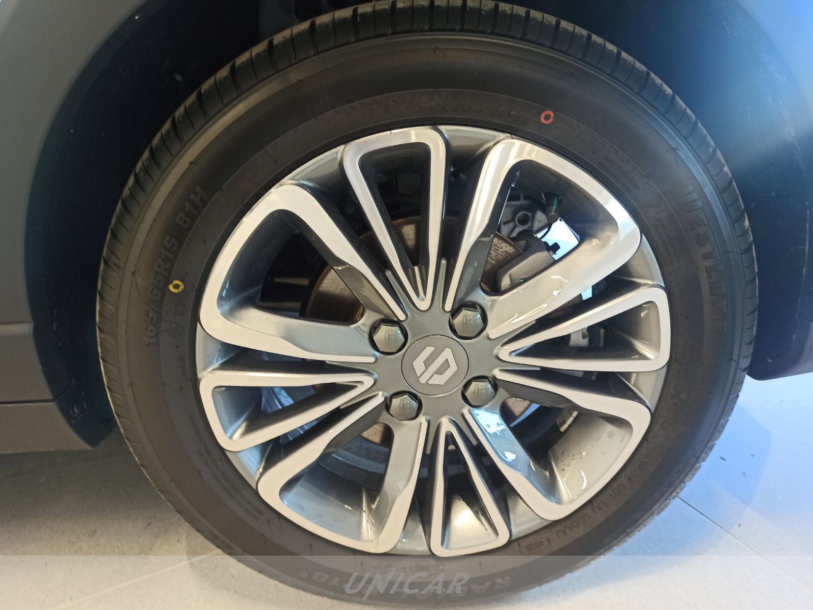 UNICAR Leapmotor T03