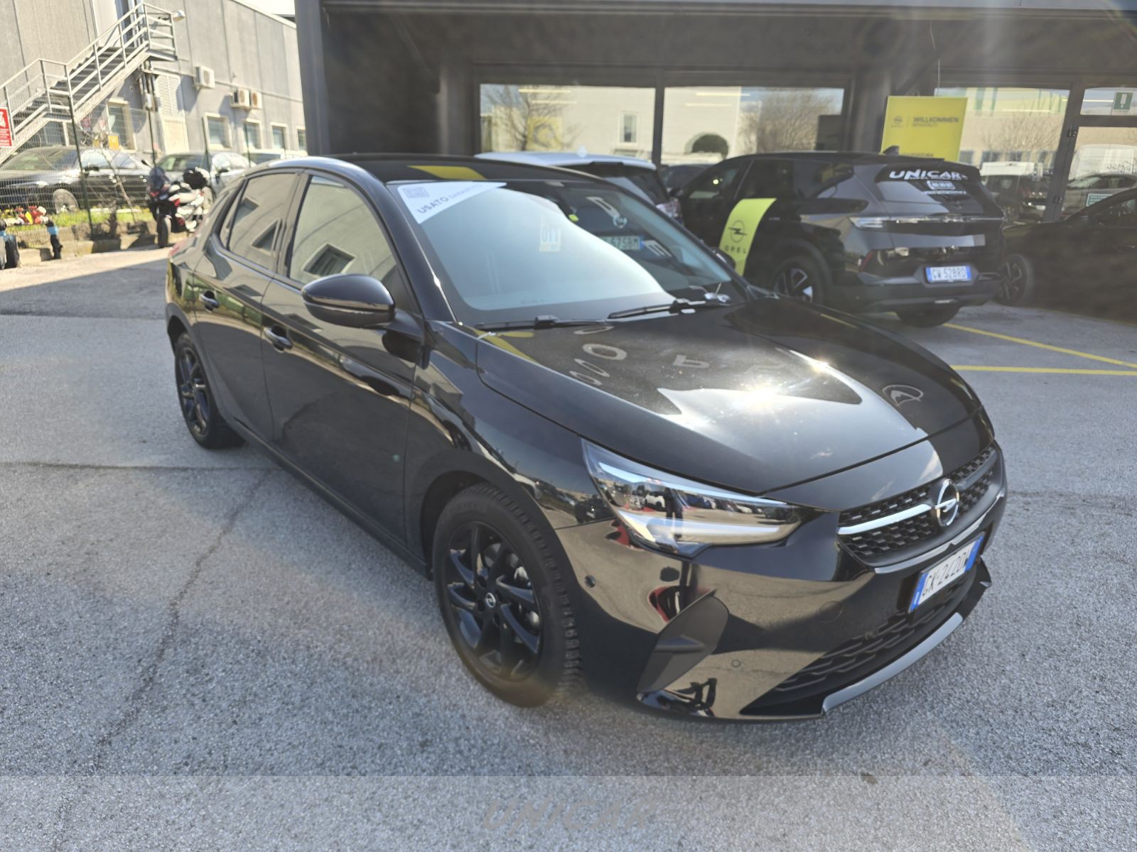 UNICAR Opel Corsa