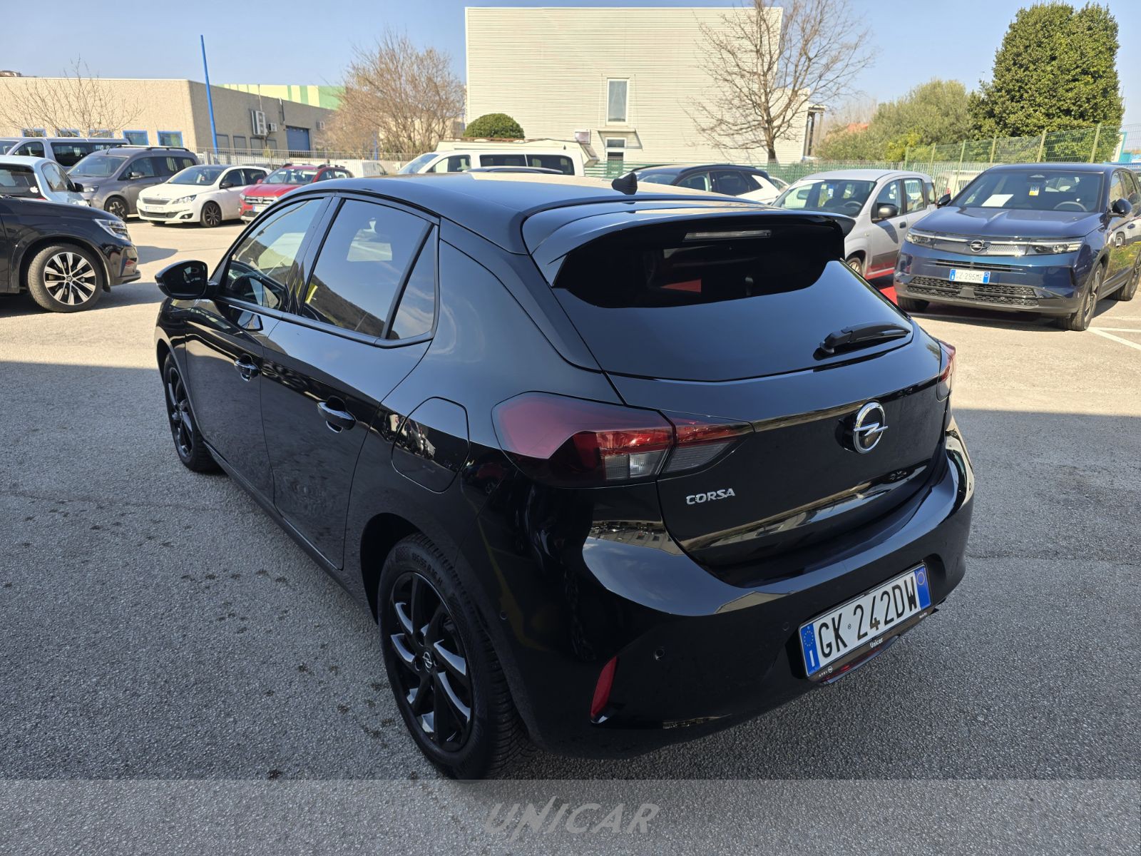 UNICAR Opel Corsa