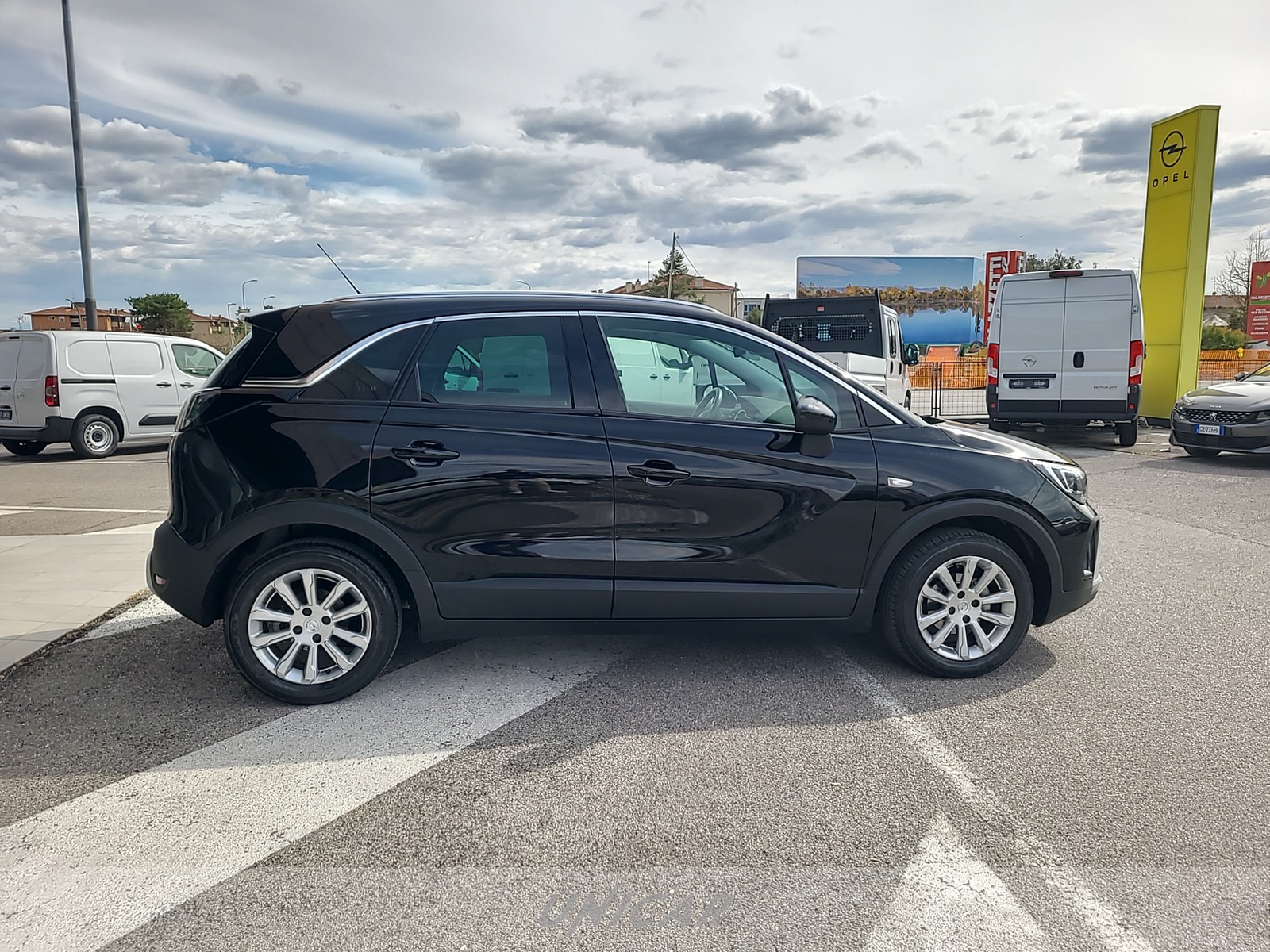 UNICAR Opel Crossland