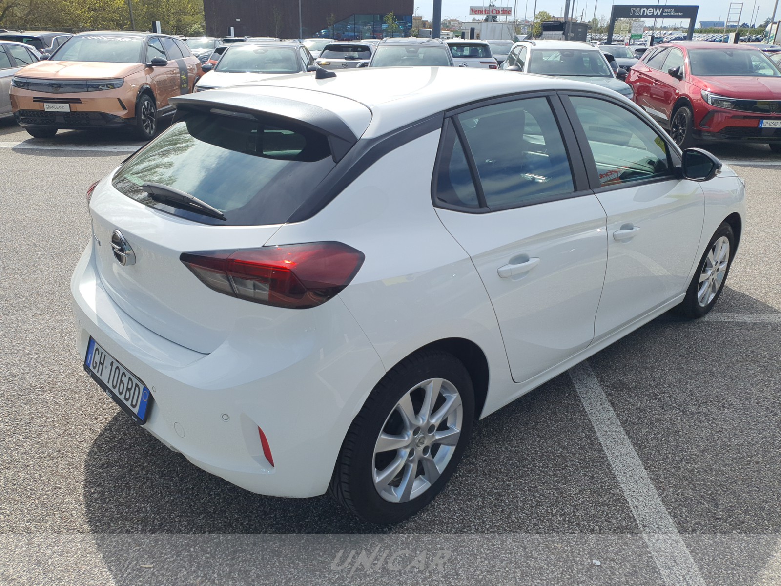 UNICAR Opel Corsa