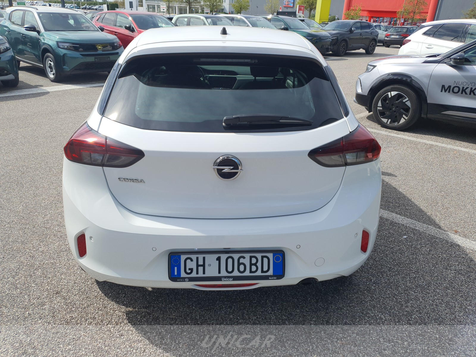 UNICAR Opel Corsa