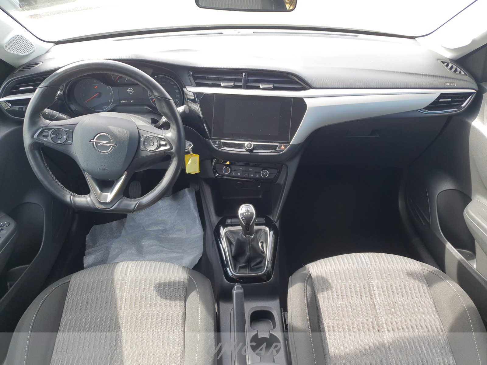 UNICAR Opel Corsa