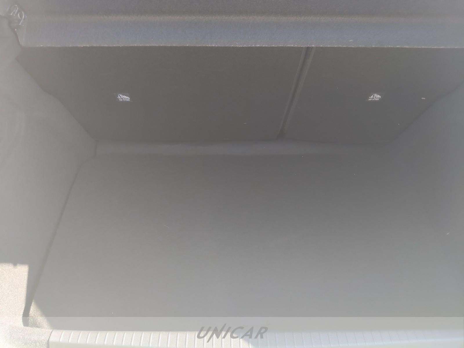 UNICAR Opel Corsa