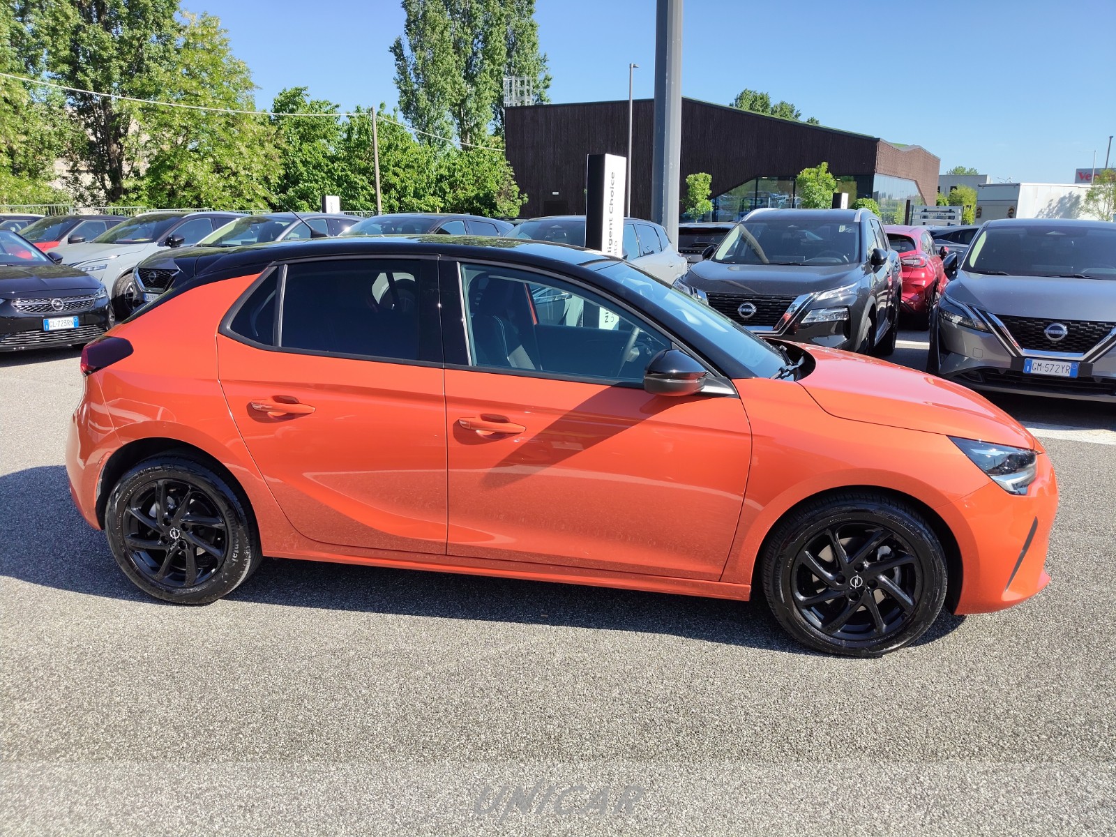 UNICAR Opel Corsa