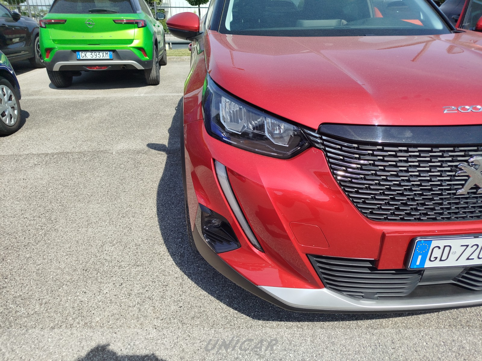 UNICAR Peugeot 2008