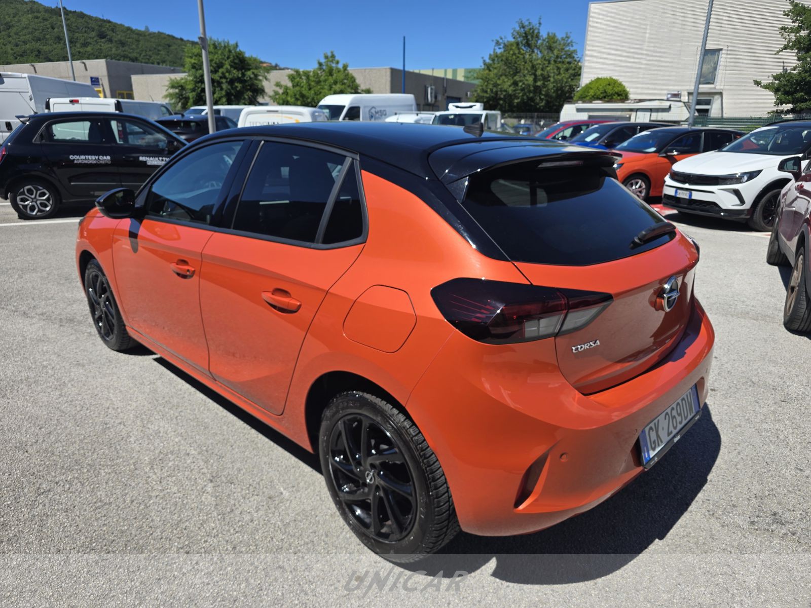UNICAR Opel Corsa