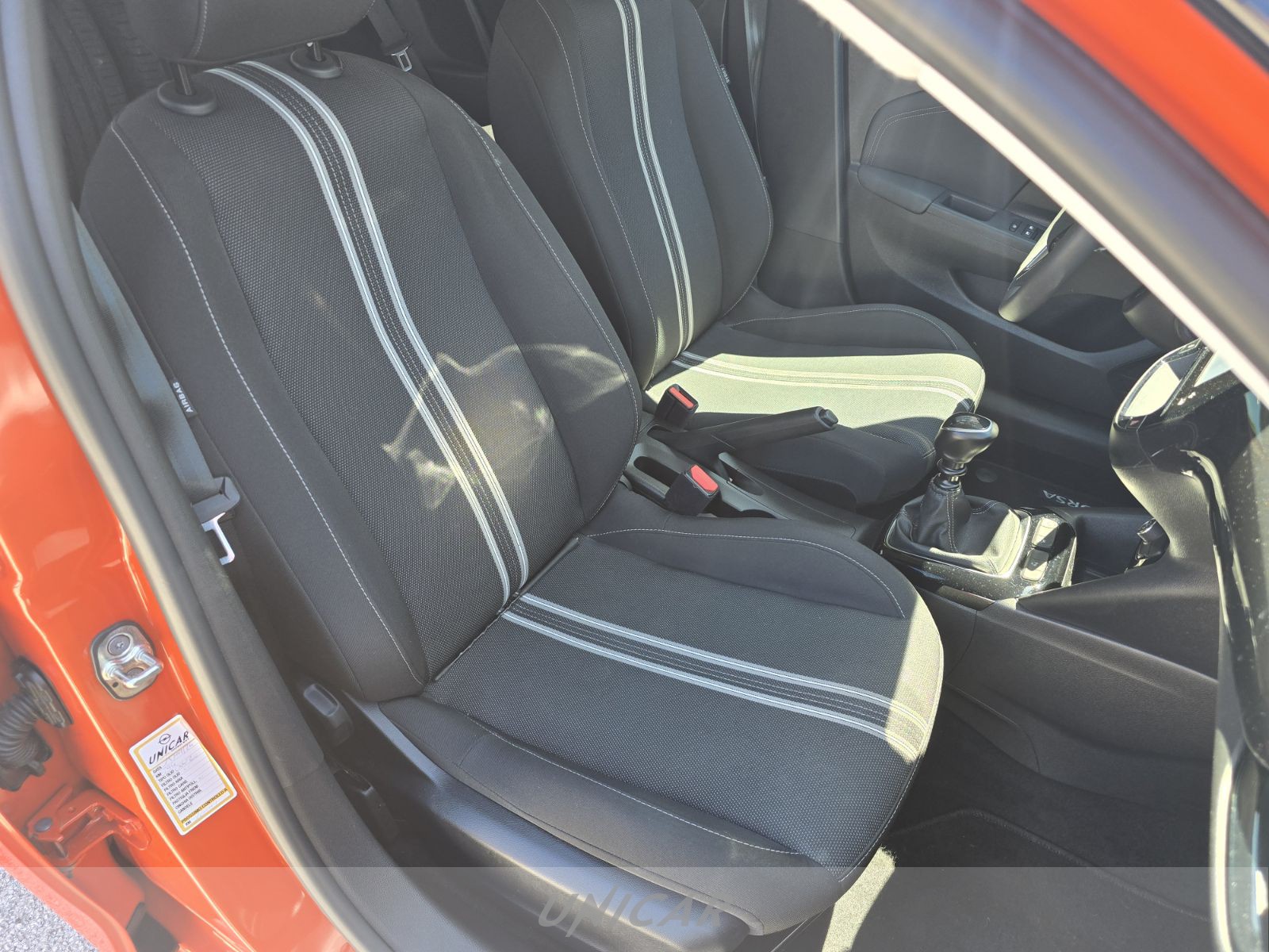 UNICAR Opel Corsa