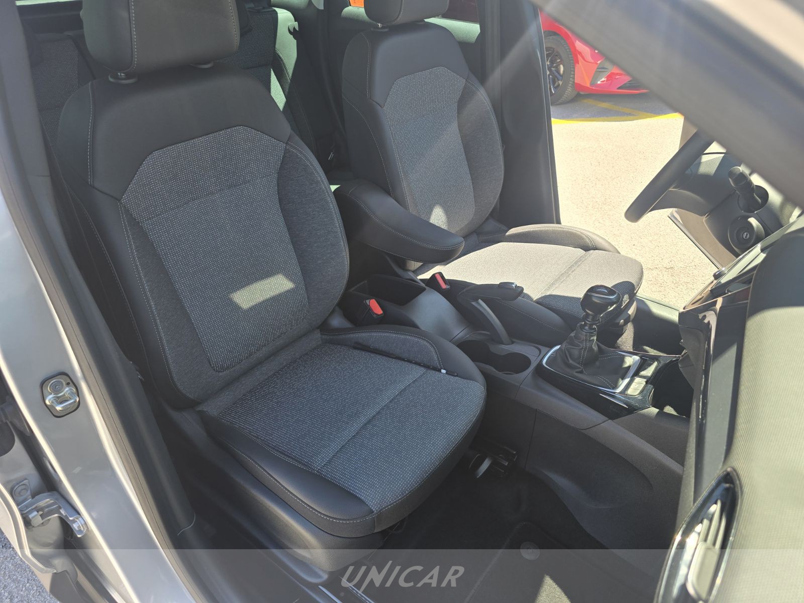 UNICAR Opel Crossland