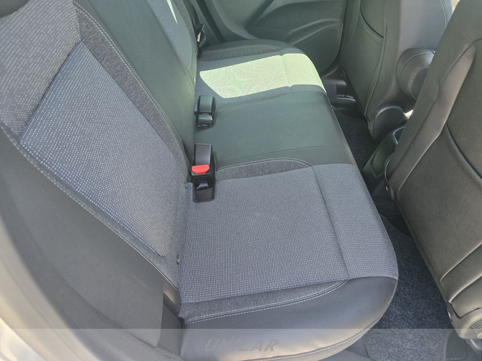 UNICAR Opel Crossland