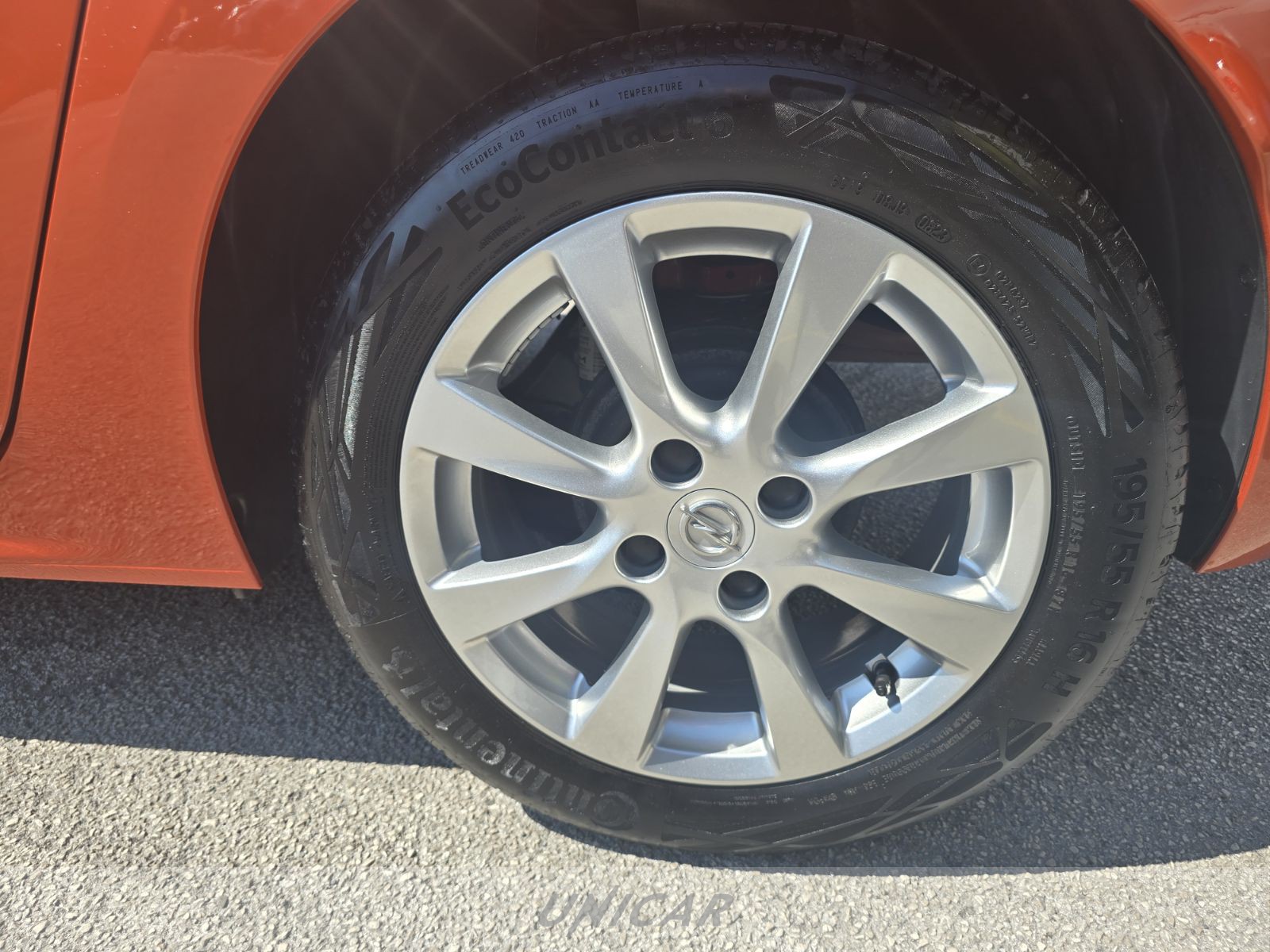 UNICAR Opel Corsa