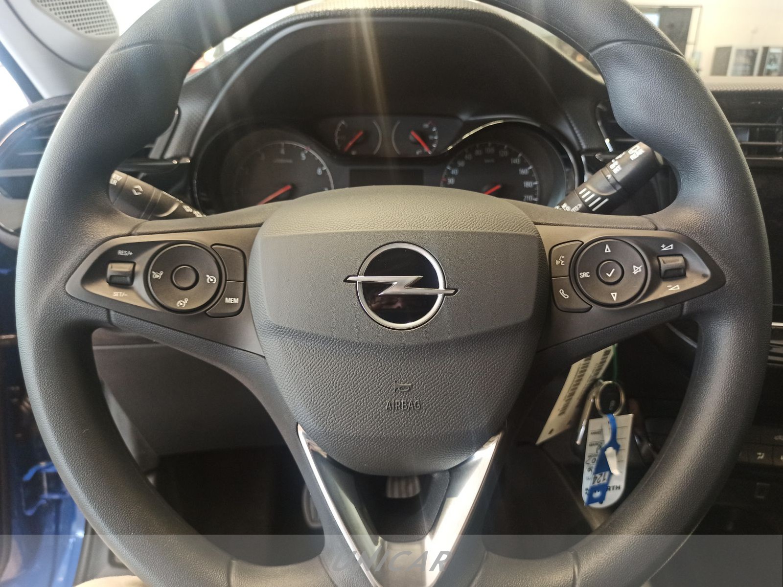 UNICAR Opel Corsa