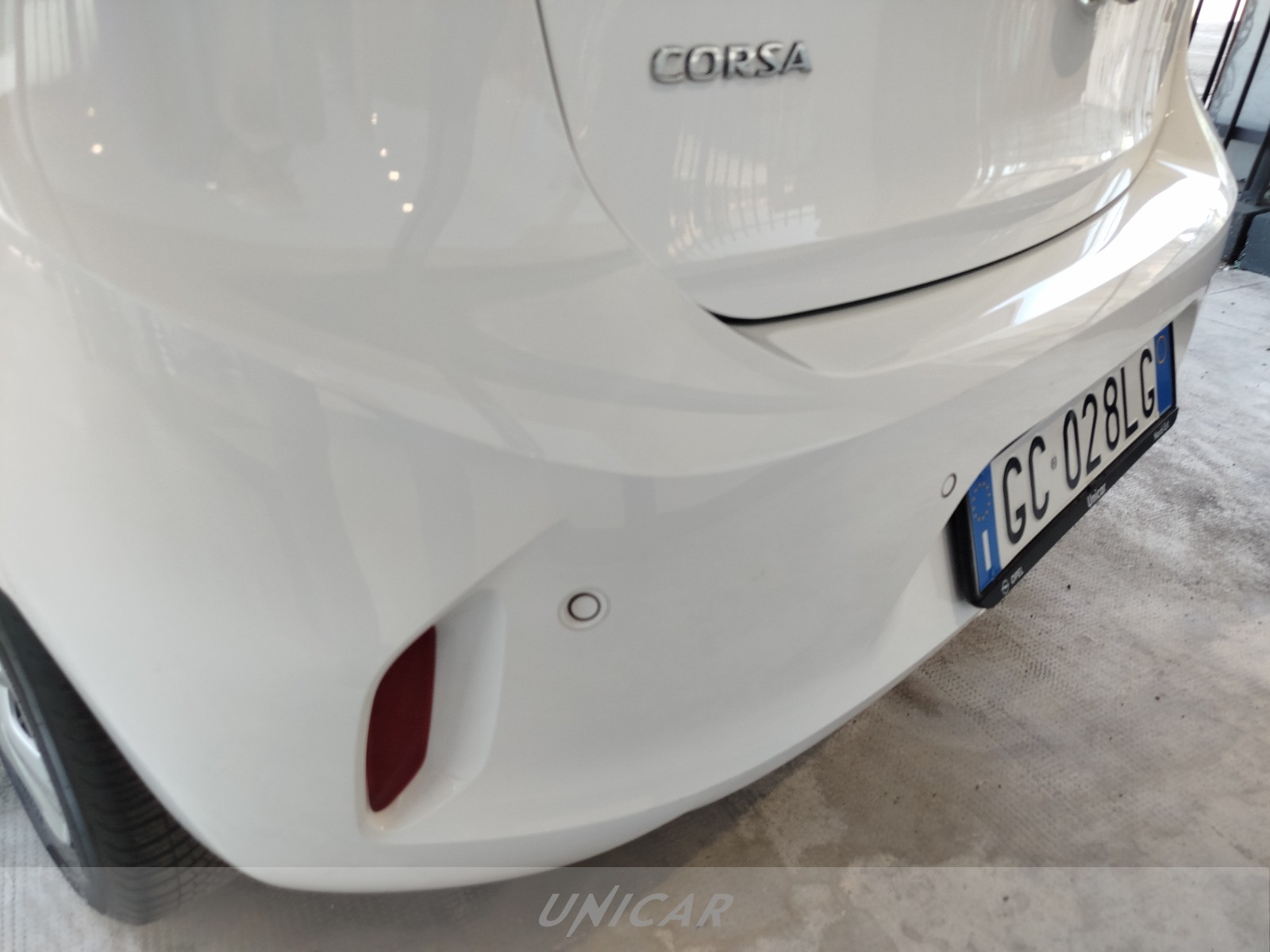 UNICAR Opel Corsa