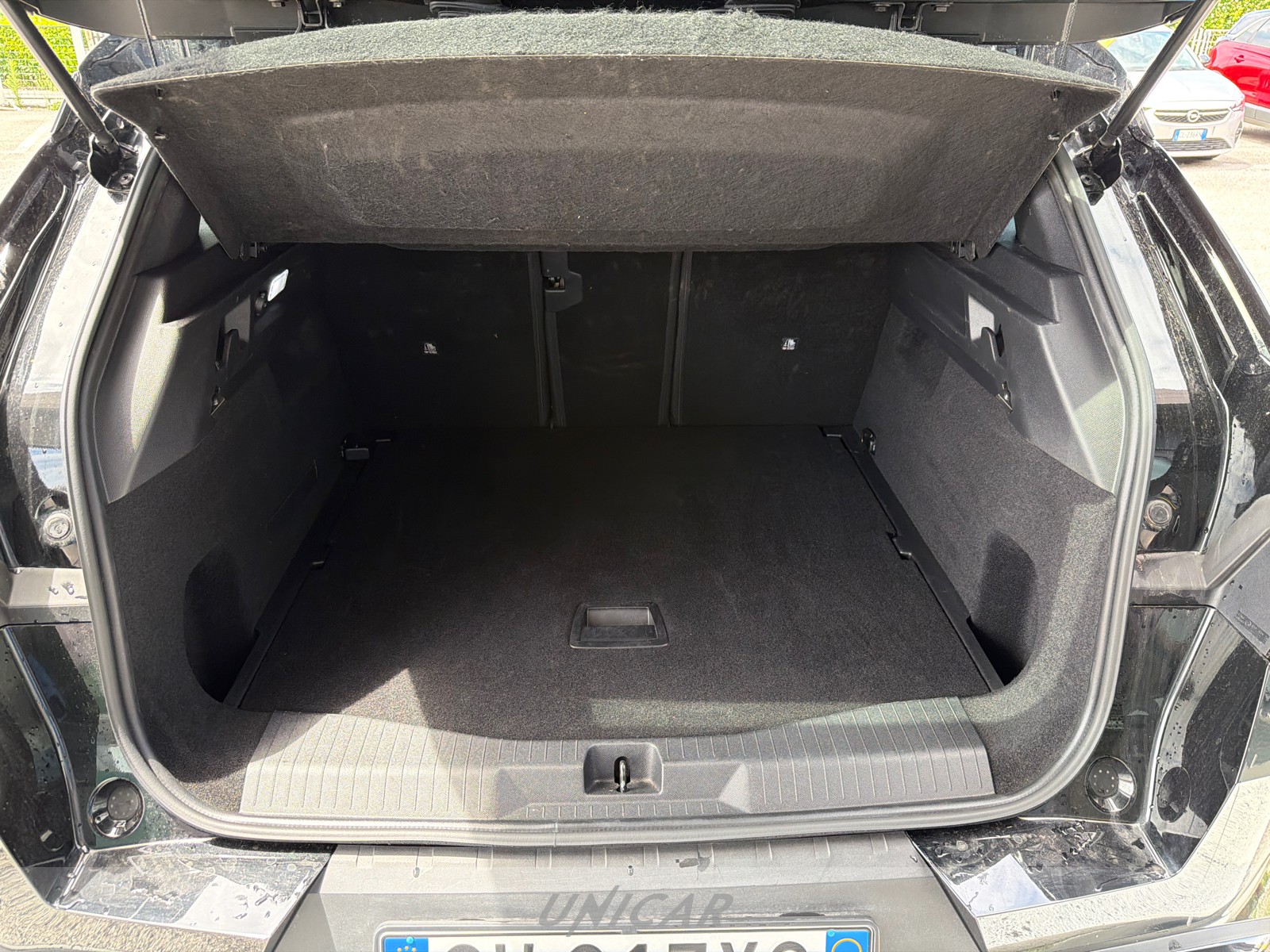 UNICAR Opel Grandland