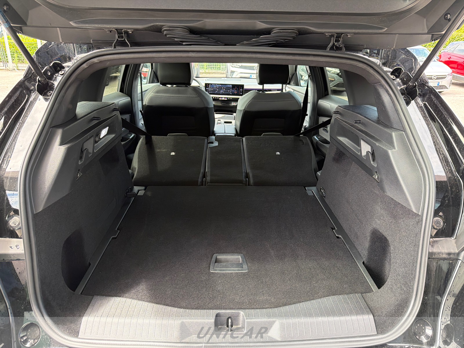 UNICAR Opel Grandland