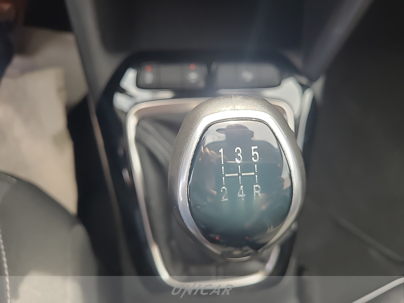 UNICAR Opel Corsa