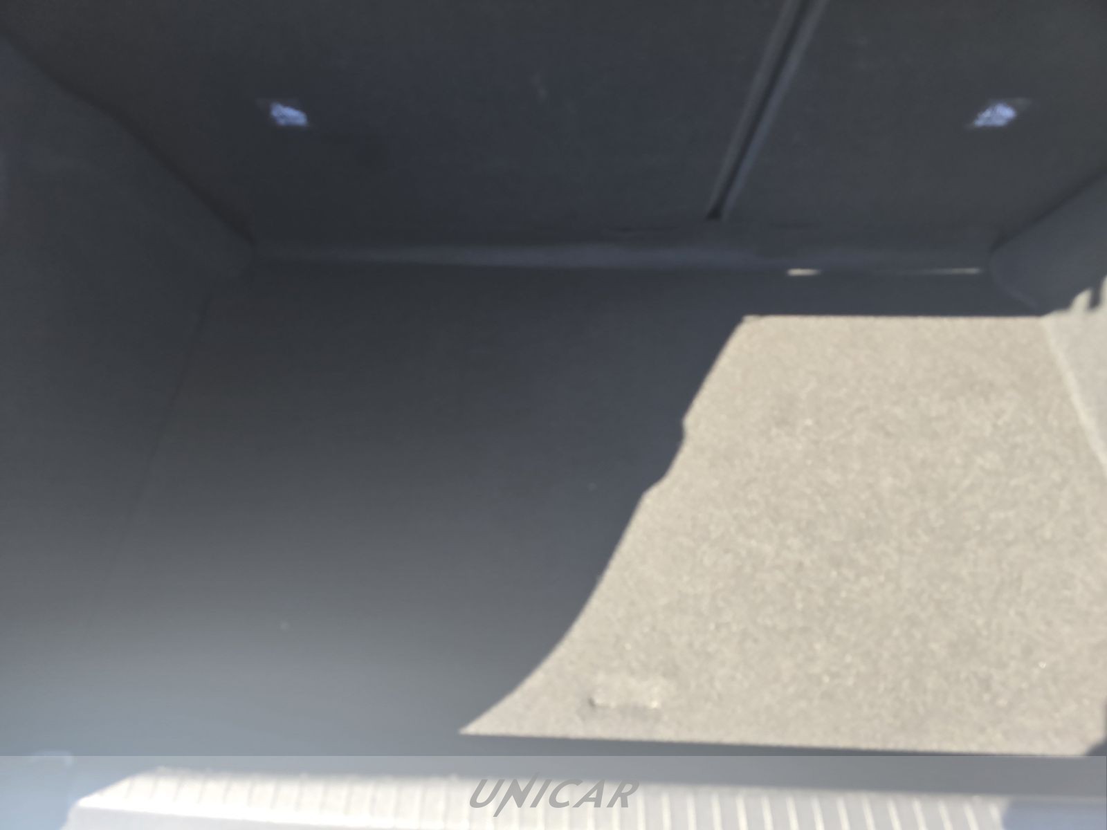 UNICAR Opel Corsa