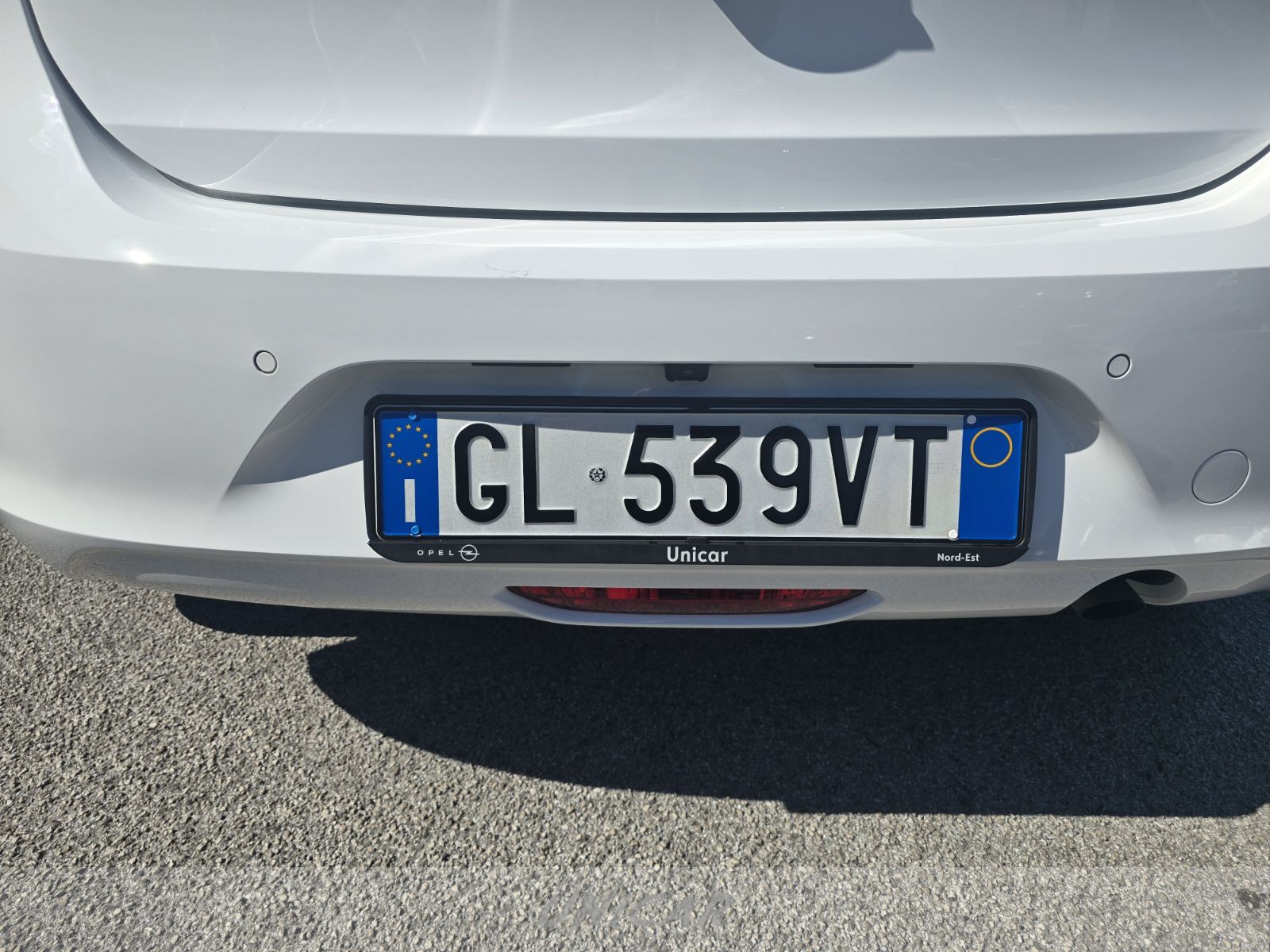 UNICAR Opel Corsa