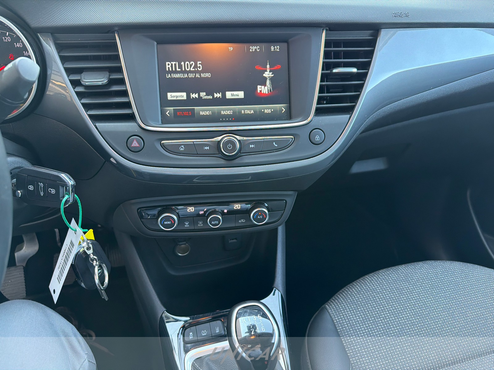 UNICAR Opel Crossland
