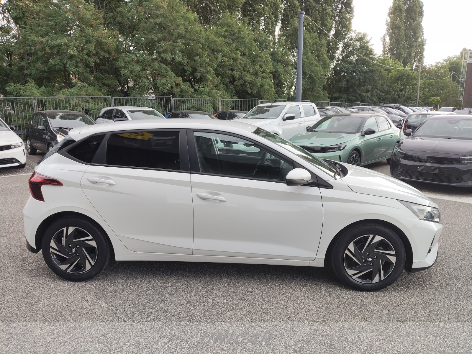 UNICAR Hyundai i20