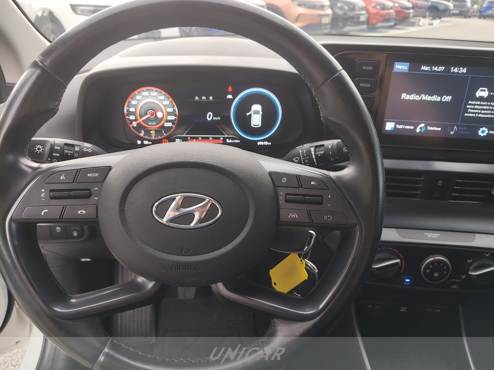 UNICAR Hyundai i20