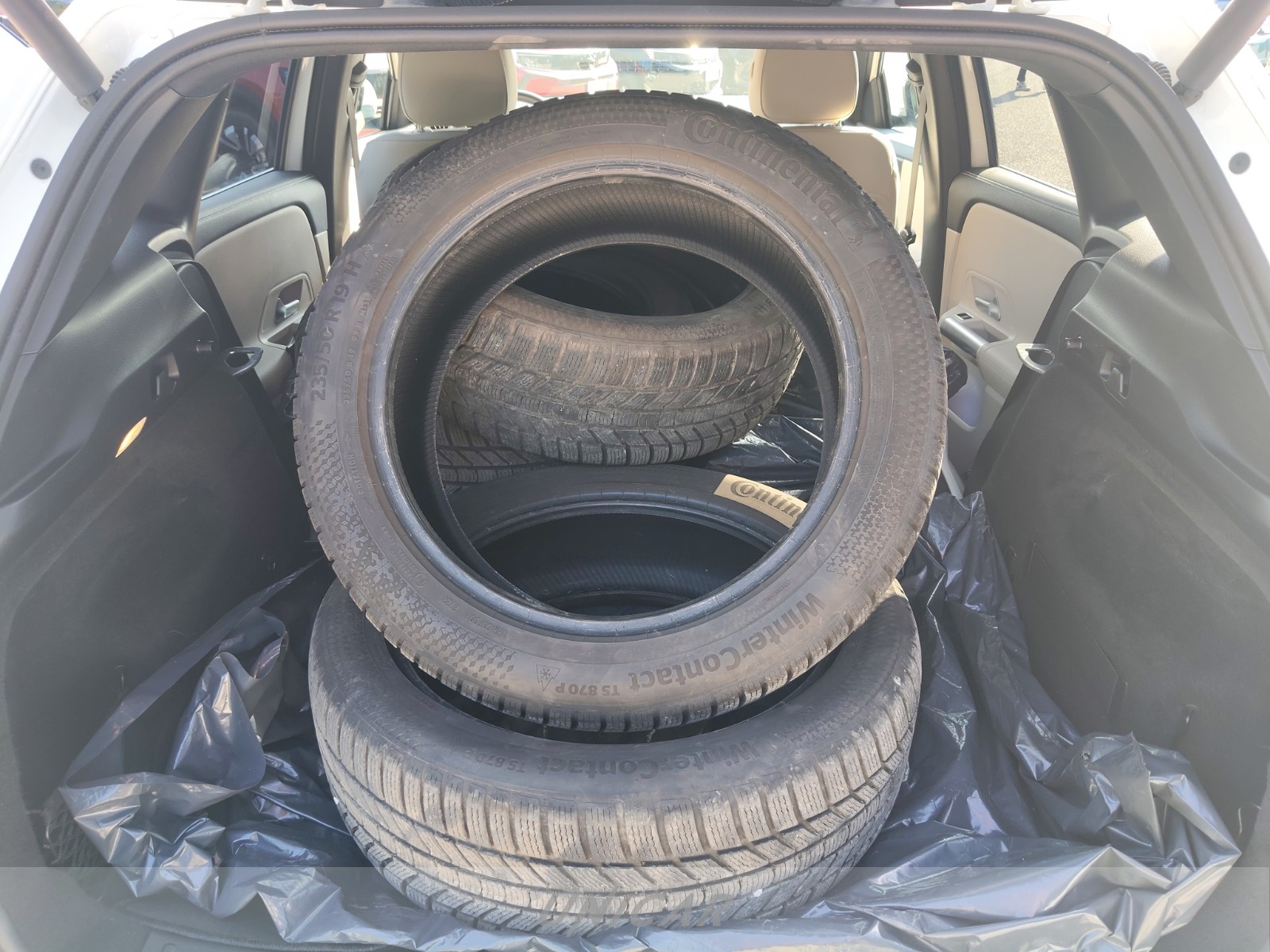 UNICAR Mercedes GLA