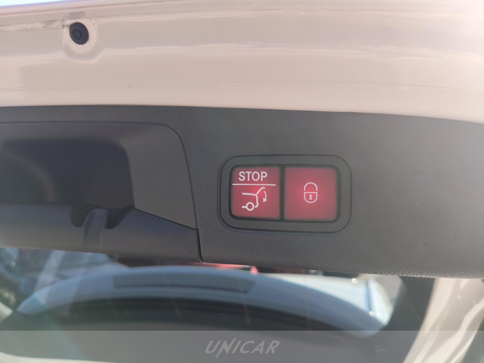 UNICAR Mercedes GLA