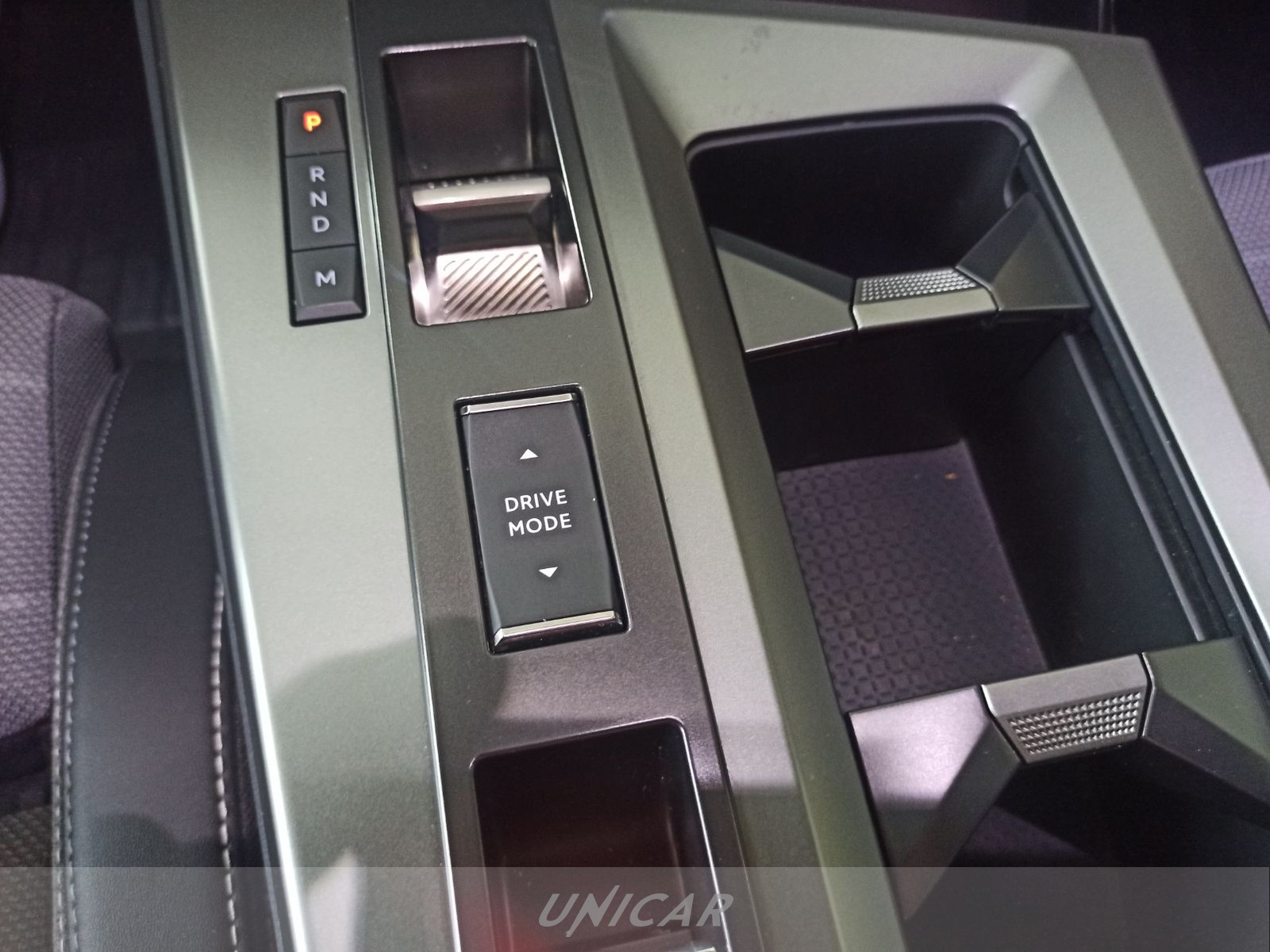 UNICAR Opel Grandland