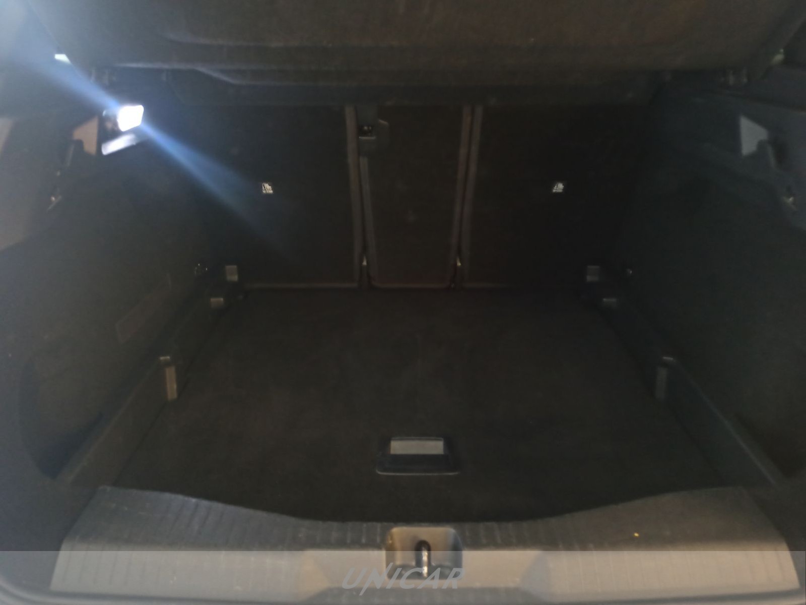 UNICAR Opel Grandland