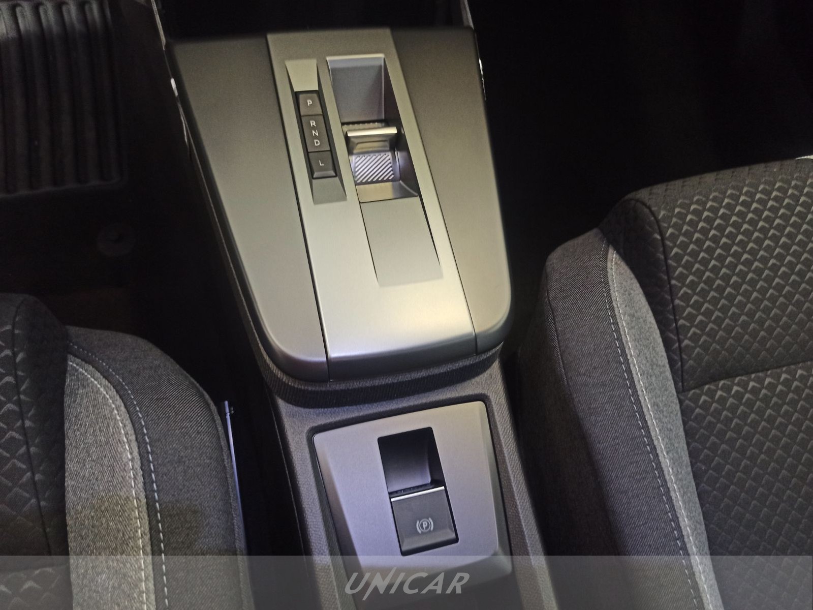 UNICAR Opel Frontera