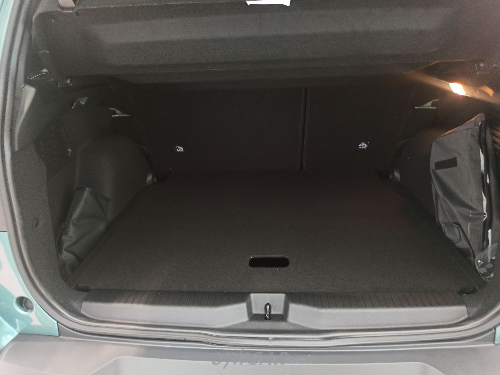 UNICAR Opel Frontera