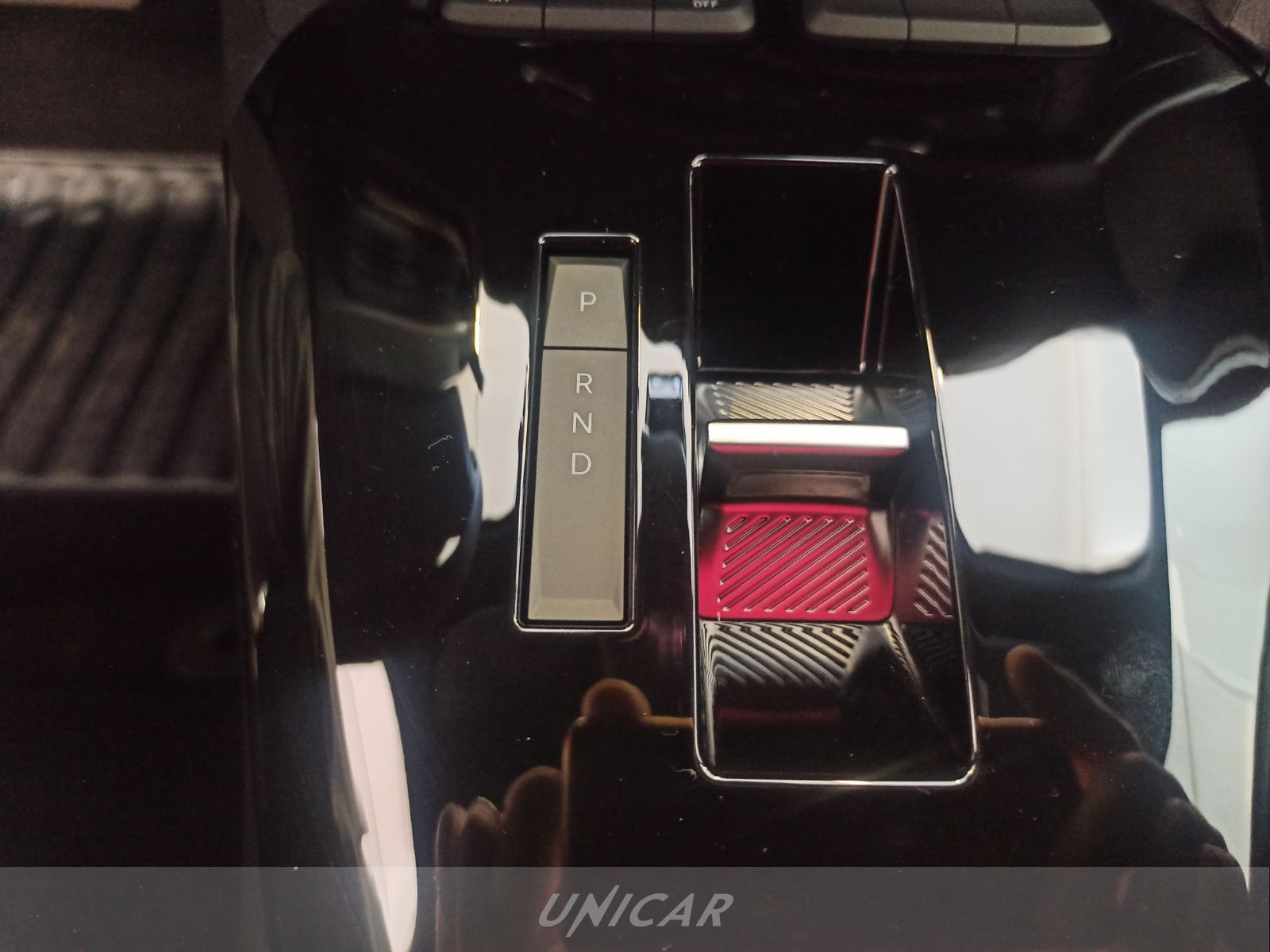UNICAR Opel Corsa