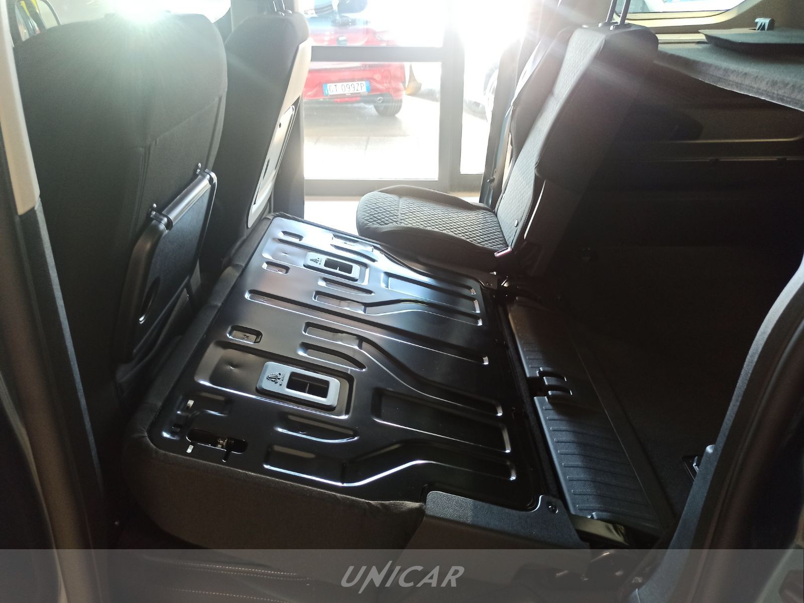 UNICAR Opel Combo