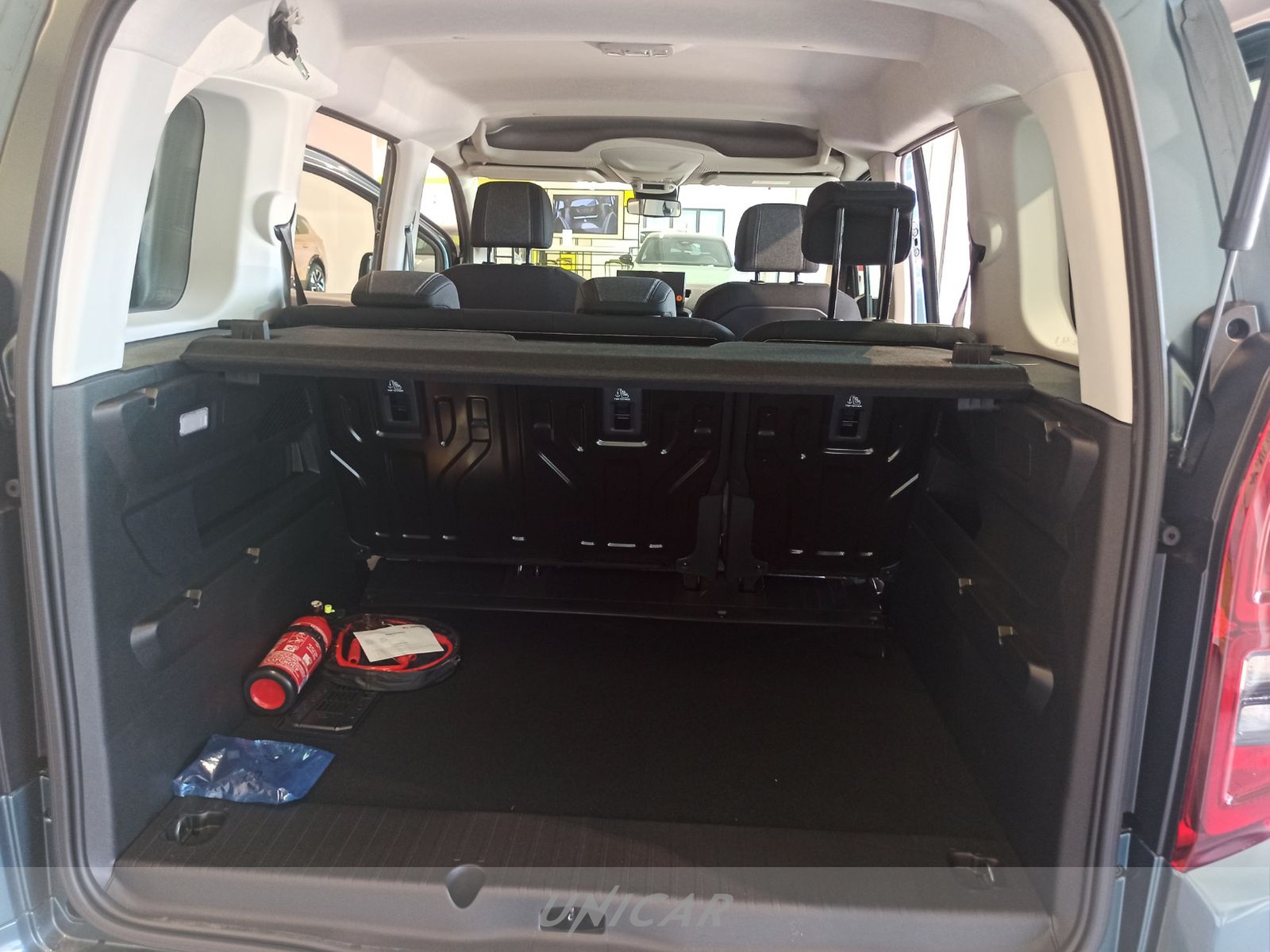 UNICAR Opel Combo