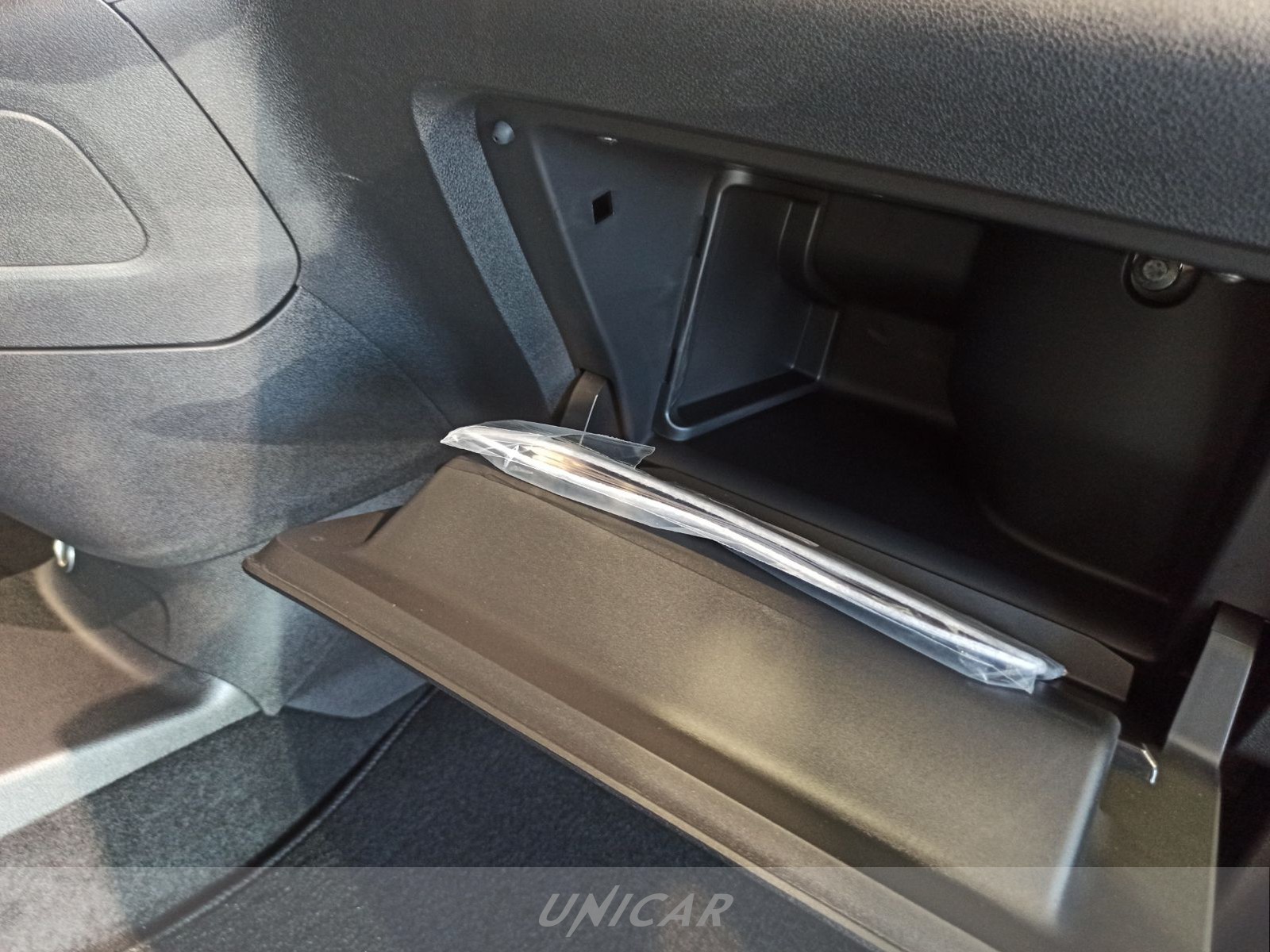 UNICAR Opel Combo