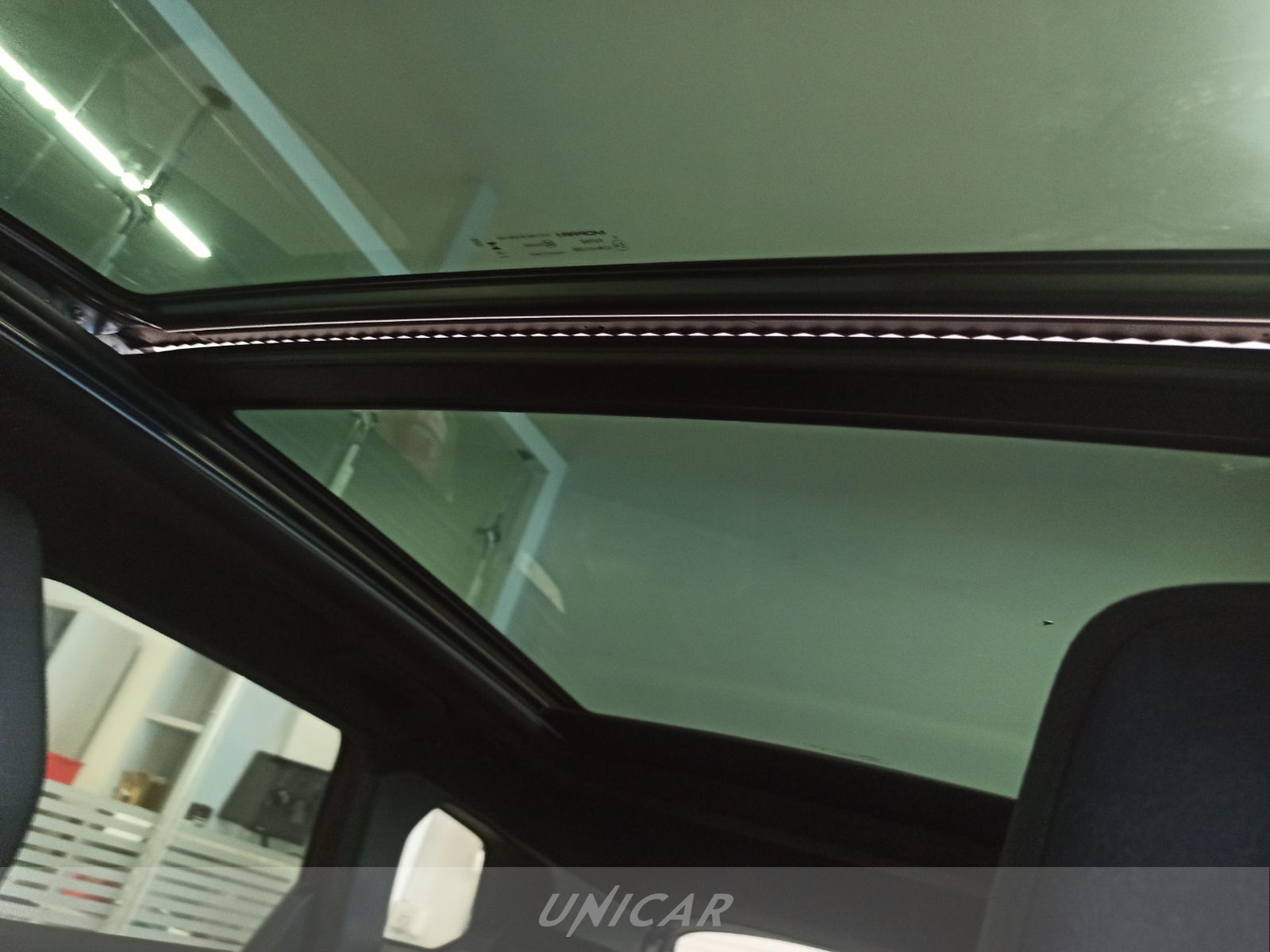 UNICAR Opel Grandland