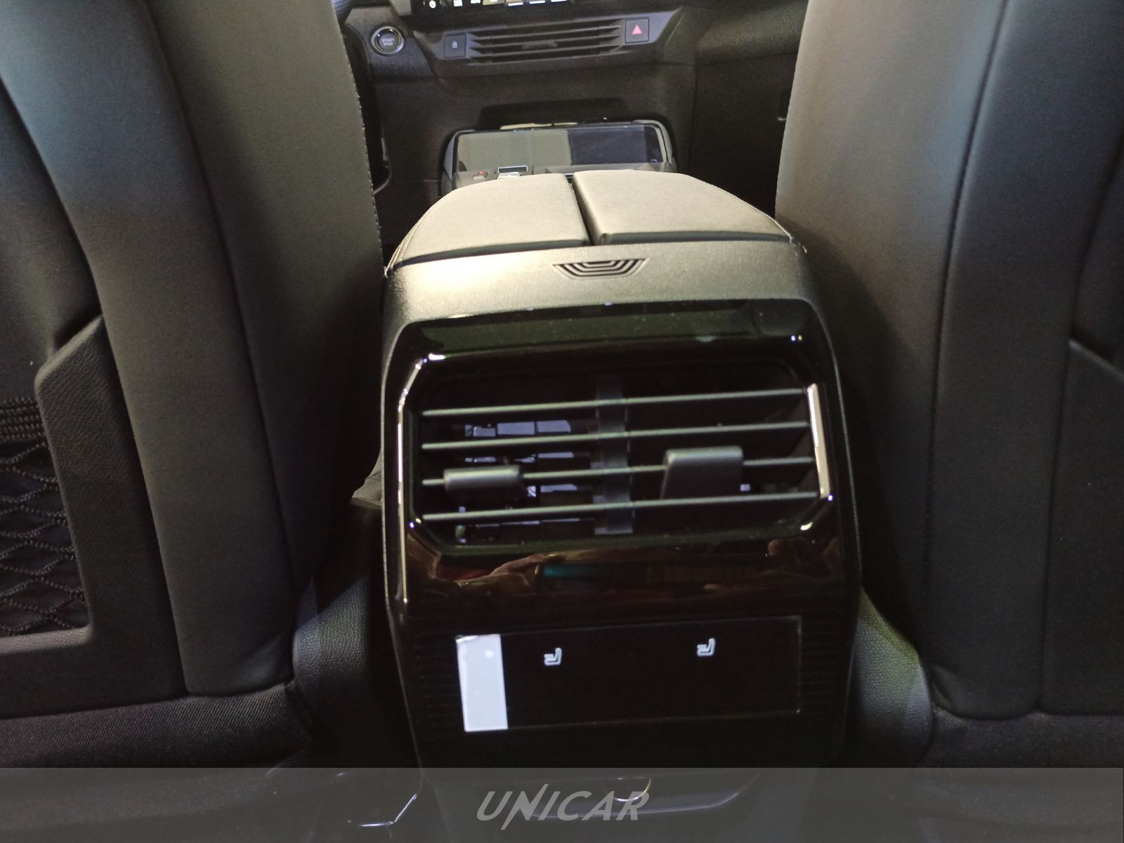 UNICAR Opel Grandland