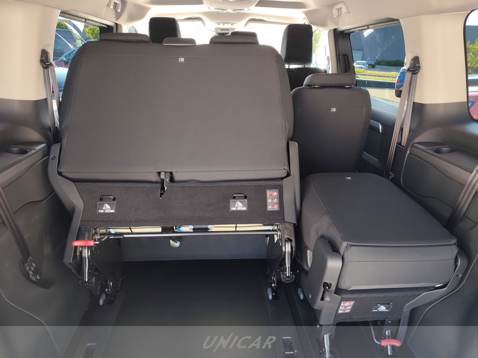 UNICAR Opel Zafira Life