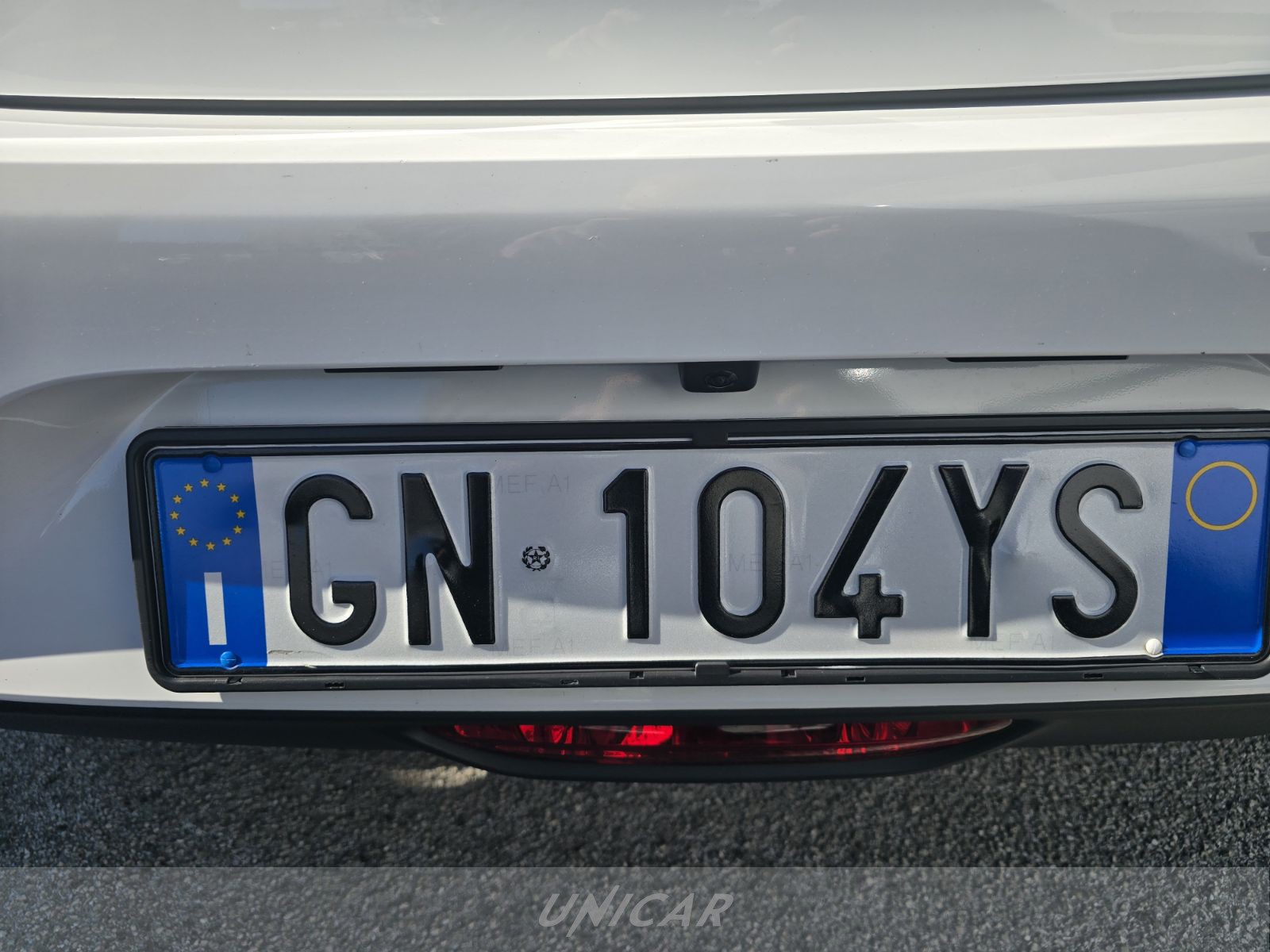 UNICAR Opel Corsa
